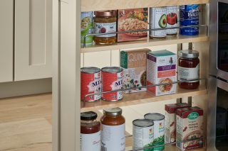 Pull-Out Spice Rack